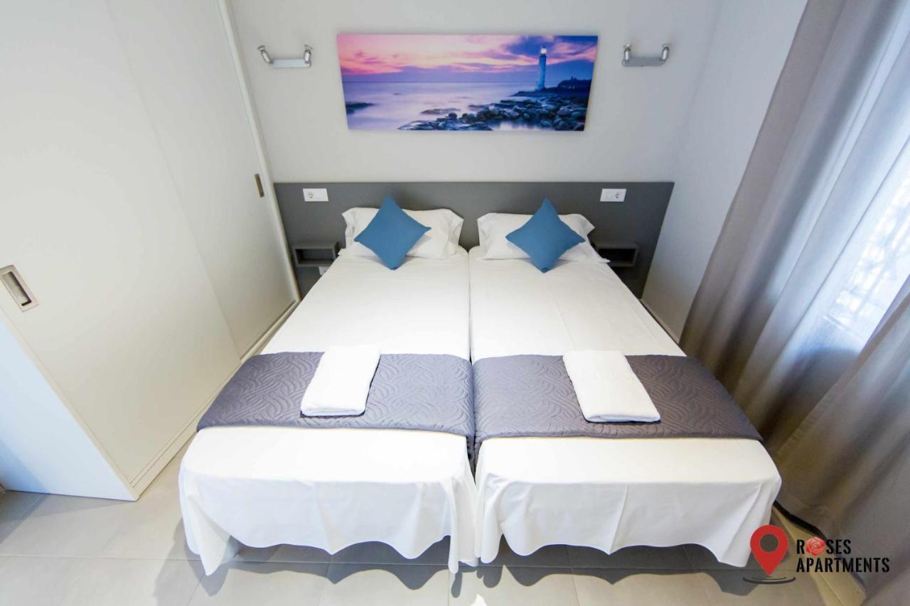 Roses Apartments Ocean 2 Habitaciones Vista Mar Lateral Extérieur photo
